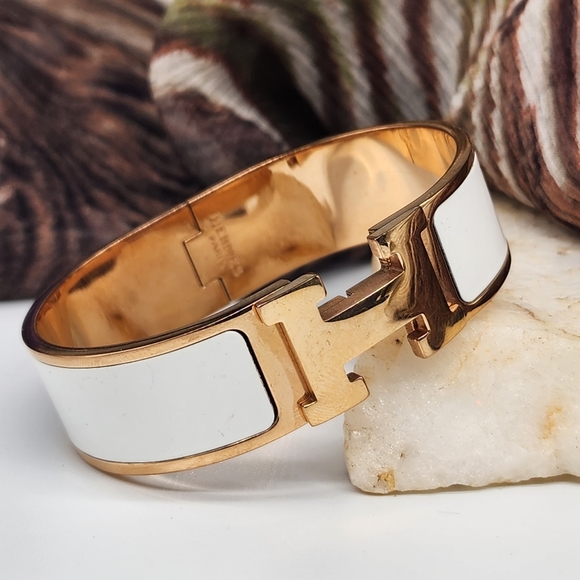 Hermès Designer Bracelet Rose Gold/White Enamel Size 7 - Picture 1 of 16